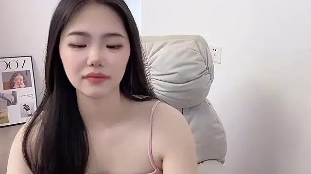 suki-1 Chat XXX in diretta