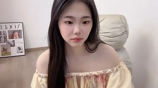 suki-1 Live chatroom