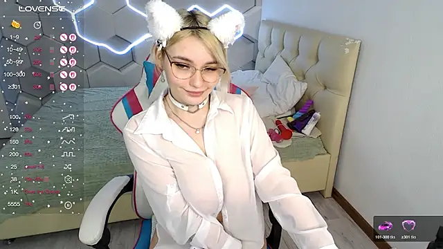 aliicemeow's Webcam Show