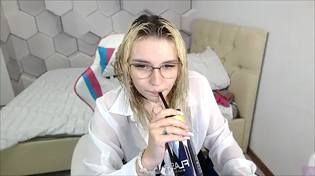 aliicemeown Webbikameraesitys
