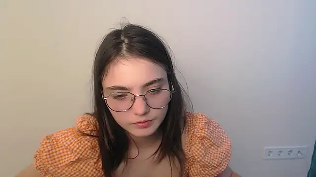 צ'אט XXX בשידור חי של Sun_Shine__