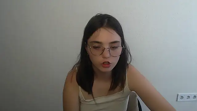 Sun_Shine__'s Live XXX Chat