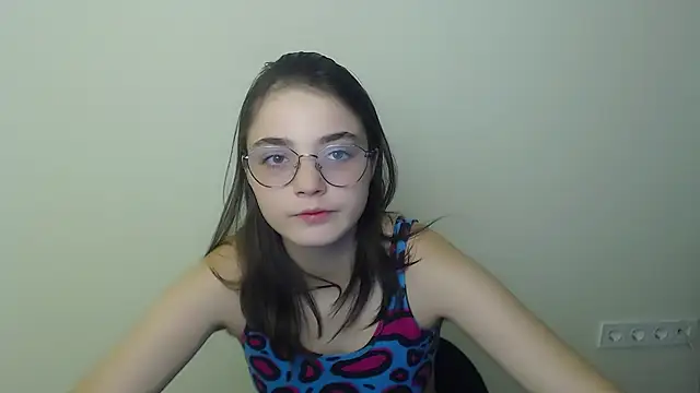 Sun_Shine__'s Live XXX Chat