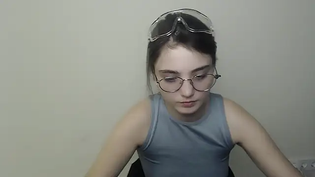 Sun_Shine__'s Live XXX Chat