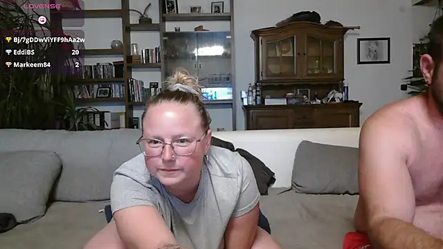 _Becca_und_Nimmersatt_ live XXX chat