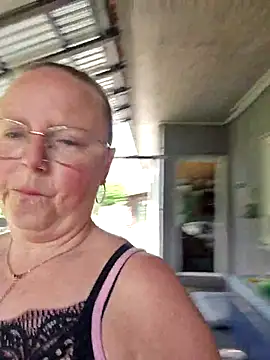 _Becca_und_Nimmersatt_n Webbikameraesitys