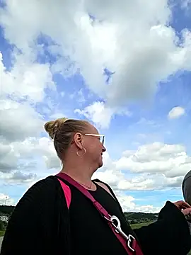 _Becca_und_Nimmersatt_ Adlı Modelin Web Kamerası Şovu