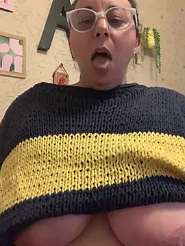 Chat XXX en directo de LupitaHaze