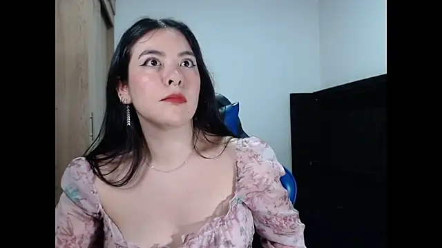 Chat +18 de EloiseJun ao vivo