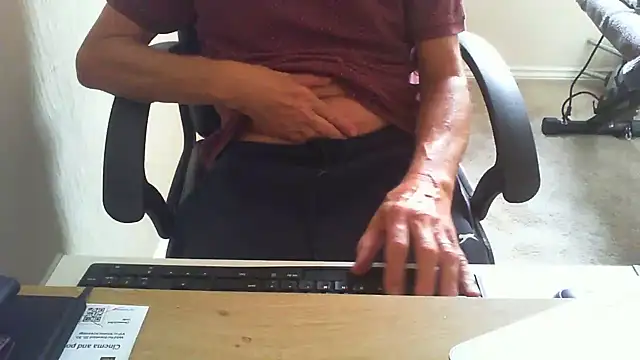 rogpb's Live Sex Cam Show