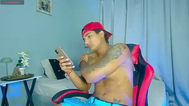 Rebor_phoenix1 Webcam Show