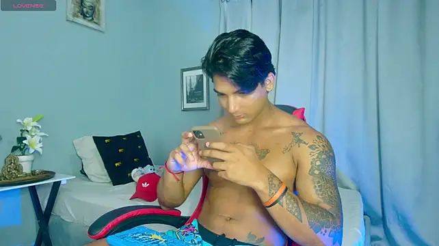 Show de Rebor_phoenix1 na webcam