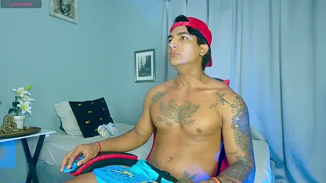 Rebor_phoenix1 Show Webcam