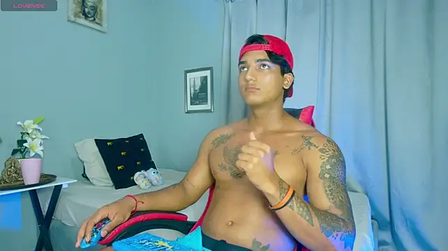 Rebor_phoenix1 – webcam-show