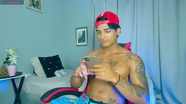 Rebor_phoenix1 webcam show