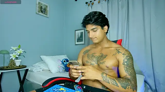 Show de Rebor_phoenix1 na webcam