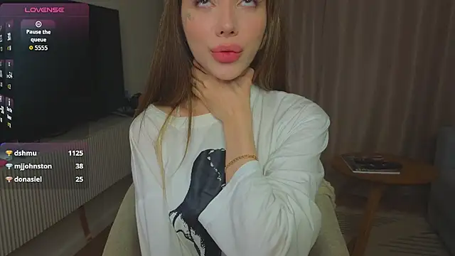 shuggybaby's Live XXX Chat