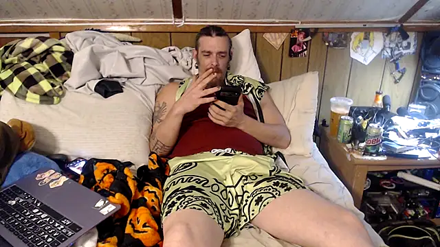 thejuicybacon webkamerás műsora