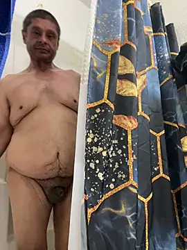 NiftyCaptain3 Show in webcam