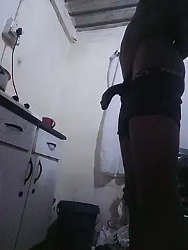 BunkedDruthers Show in webcam