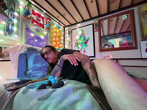 bigdickkane300 Show Webcam