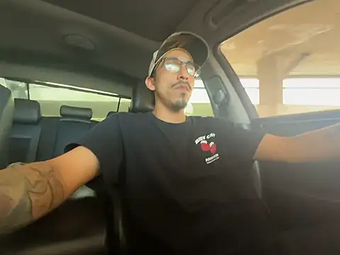 bigdickkane300's Webcam Show