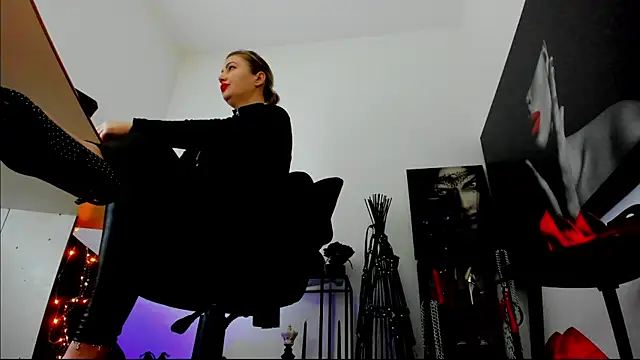 MistressDemisweet Webcam show