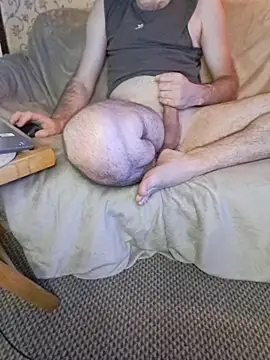 Show modela bul_boy na web-kameri