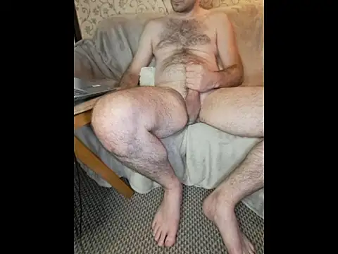 Show modela bul_boy na web-kameri