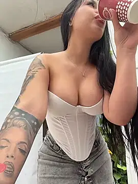 CristalLeyner's Webcam Show