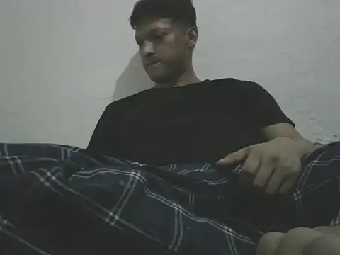 Show modela Alphamancum na web-kameri