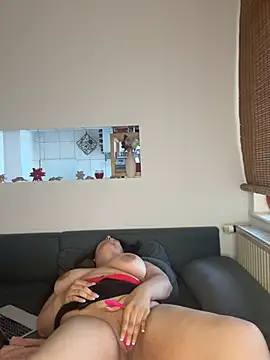 Leyla_Luxury Webcam-Show