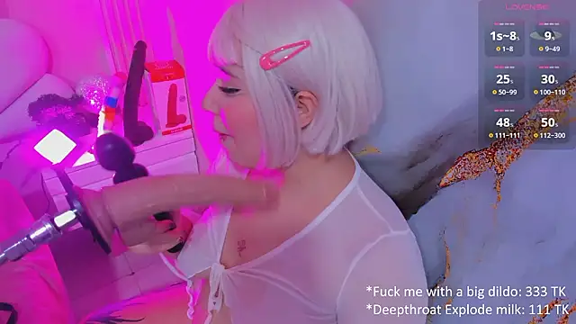 hinata_dolly Webcam show