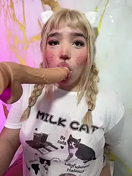 hinata_dolly's Webcam Show