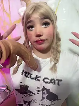 Webkamerová show hinata_dolly