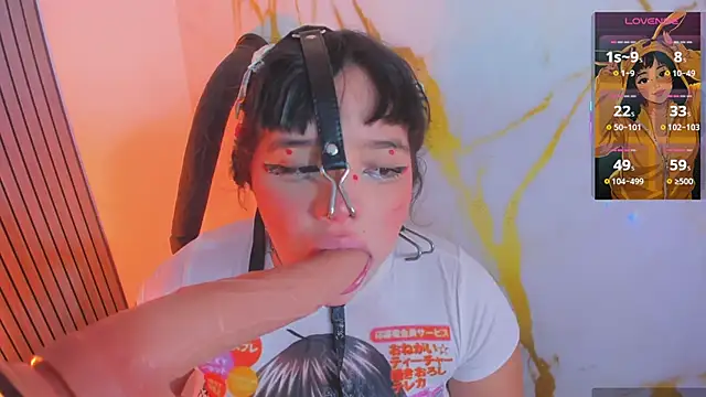 hinata_dolly webkamerás műsora