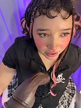 hinata_dollyn Webbikameraesitys
