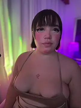 Chat XXX en directo de hinata_dolly