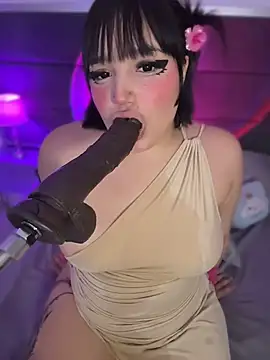 Show de hinata_dolly na webcam