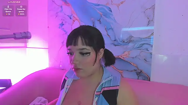 hinata_dolly's Webcam Show