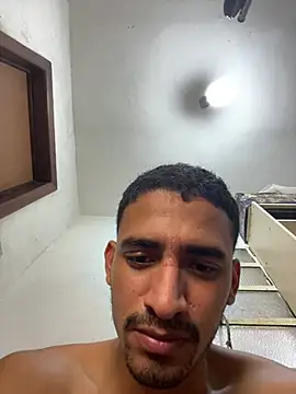 ikaro21 Webcamshow