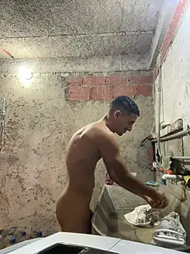 ikaro21 Webcam Show