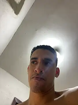 ikaro21 Pertunjukan Webcam