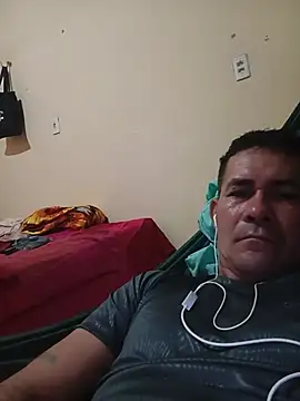 Show modela Renan1532 na web-kameri