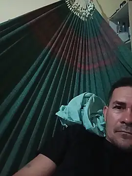 Show de Renan1532 na webcam