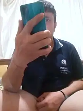Canercakan: απευθείας συνομιλία ΧΧΧ