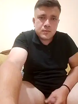 Show modela Canercakan na web-kameri