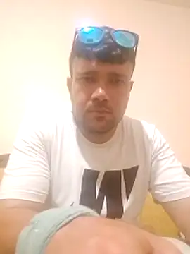 Živý XXX chat Canercakan