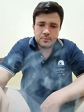 Show modela Canercakan na web-kameri
