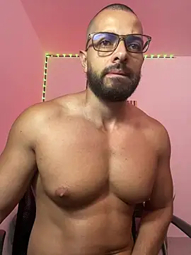 Show de magnumchris na webcam
